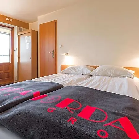 Jordan Goscinne Hotel