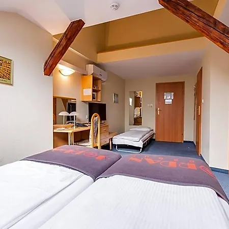 Hotel Jordan Goscinne