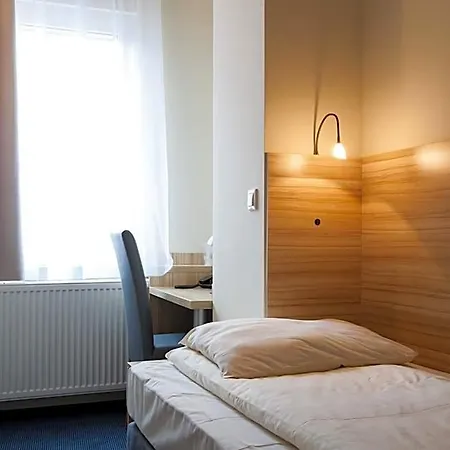 Hotel Jordan Goscinne 2*